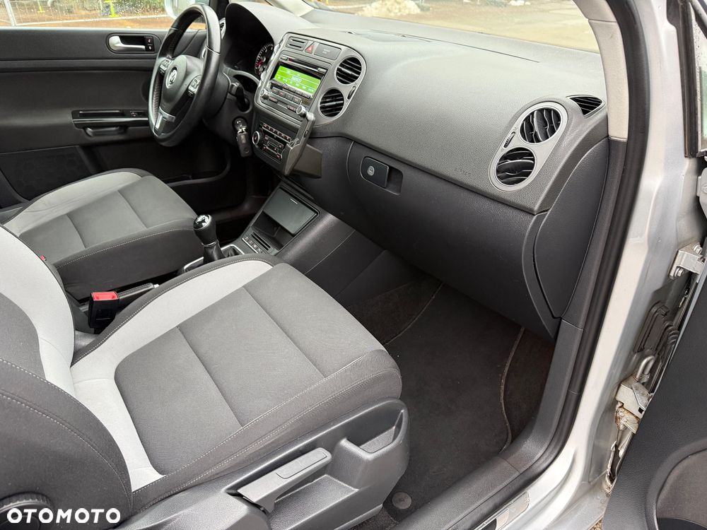 Volkswagen Golf Plus 1.6 TDI DPF Life - 8