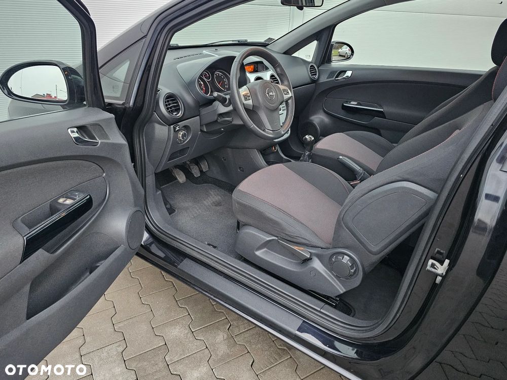Opel Corsa 1.4 16V Sport - 5