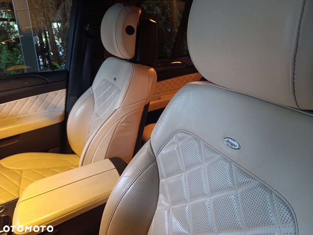 Mercedes-Benz GLE - 15