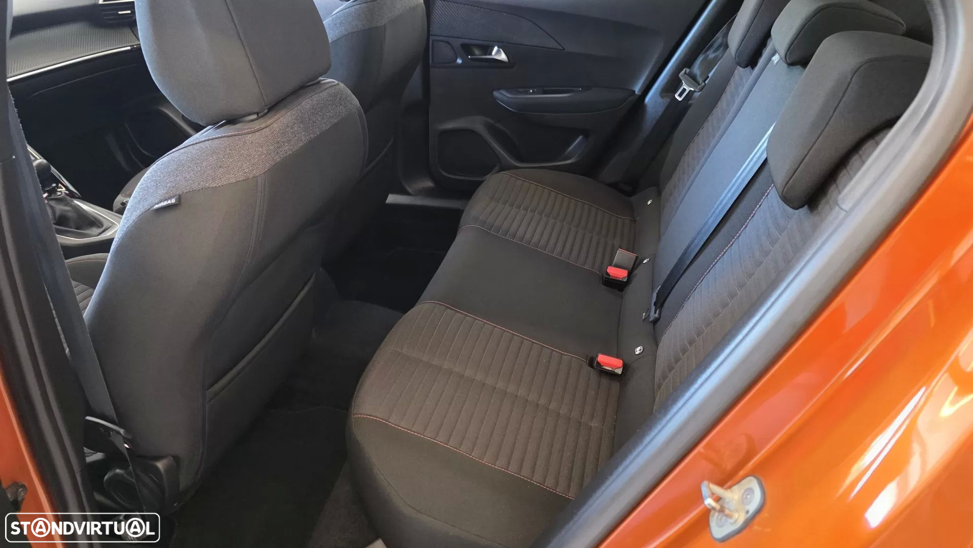Peugeot 2008 1.5 BlueHDi Active - 41