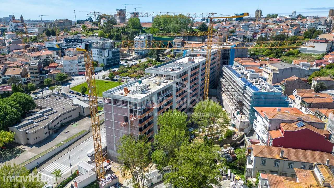 T1 Novo c/ Lugar de Garagem em Campanhã (Praça Flores) - Grande imagem: 4/24