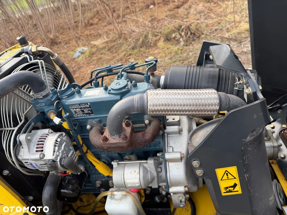Bomag BMP 8500 Walec Łamany Okołkowany 1,6 tony Sterowany z Pilota radiowo zdalnie lub na Kabel! Silnik Kubota 3cyl. Jak Nowy Sprowadzony z Norwegii 2016r Do wykopów. Grubość kołków jak w Nowym walcu z salonu! Stan PERFEKT w Pełnym Oryginale! - 8