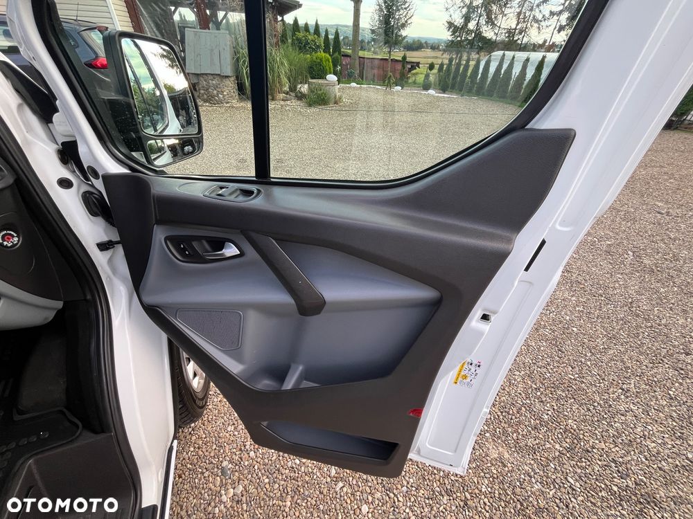Ford Transit Custom - 33