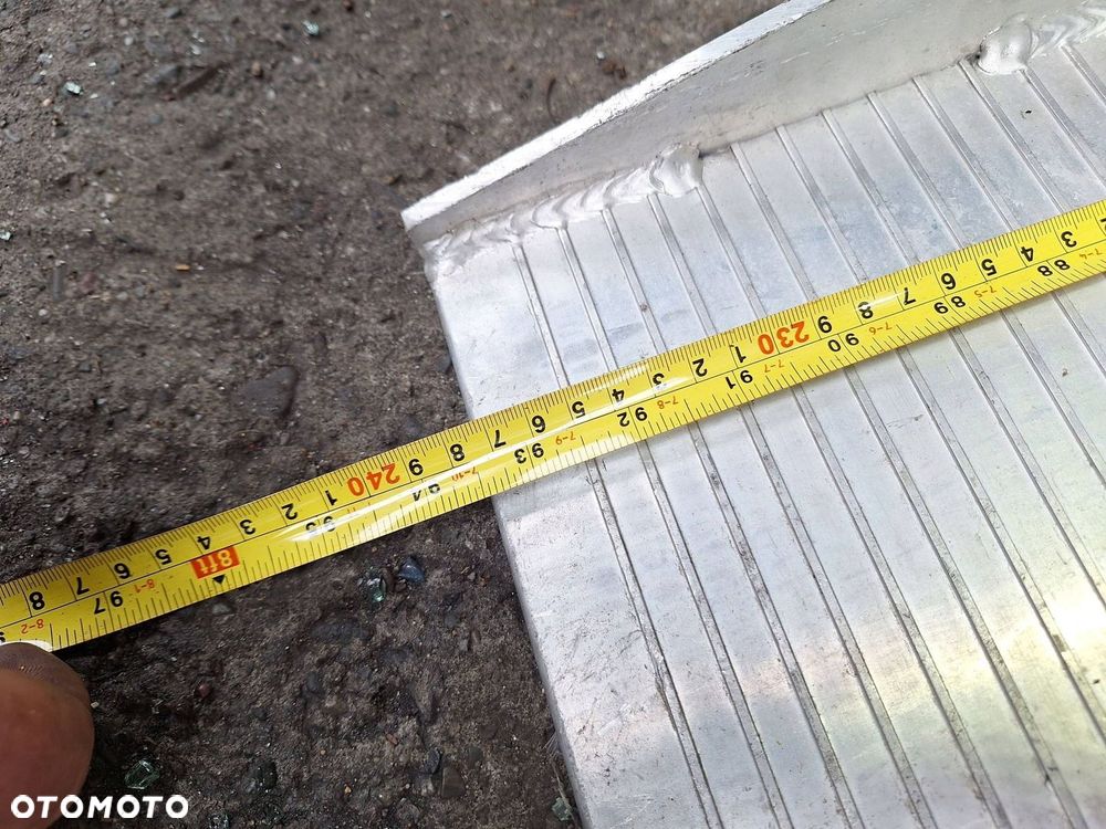 RAMPA ALUMINIOWA PODJAZD DLA NIEPEŁNOSPRAWNYCH NAJAZD RENAULT CITROEN FIAT - 2