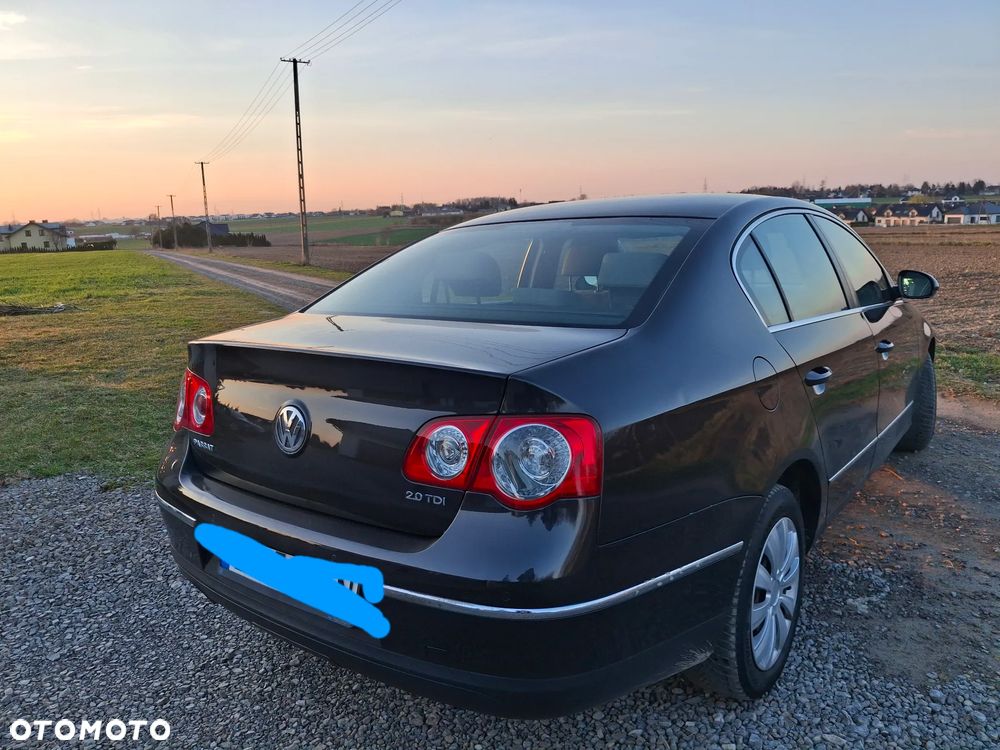 Volkswagen Passat 2.0 TDI Comfortline - 2