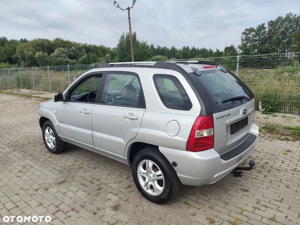 Kia Sportage 2.0 4WD Cup - 3