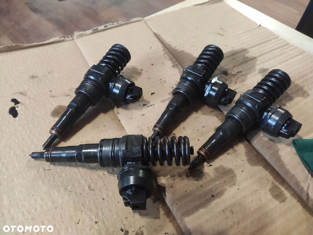 KL WTRYSK WTRYSKIWACZ POMPOWTRYSK VW SEAT AUDI 1.9 TDI 038130073bh - 1