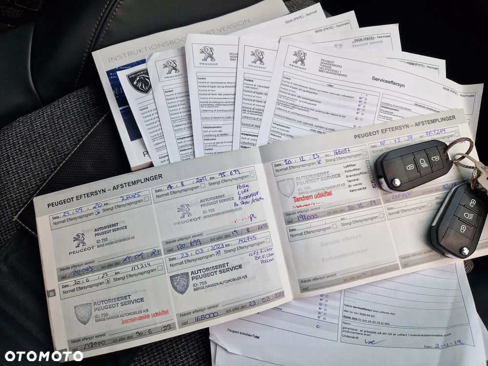 Peugeot 5008 1.6 BlueHDi Allure 7os - 22