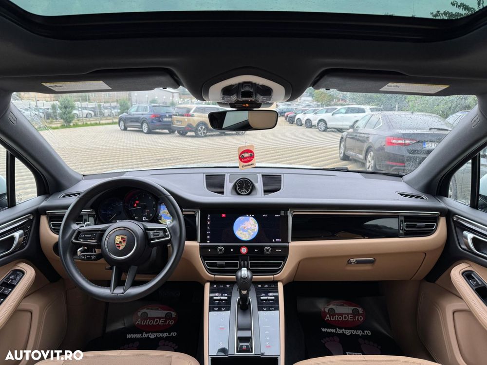 Porsche Macan - 10