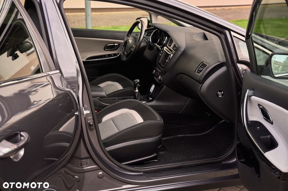 Kia Ceed 1.6 CRDi Business Line - 26