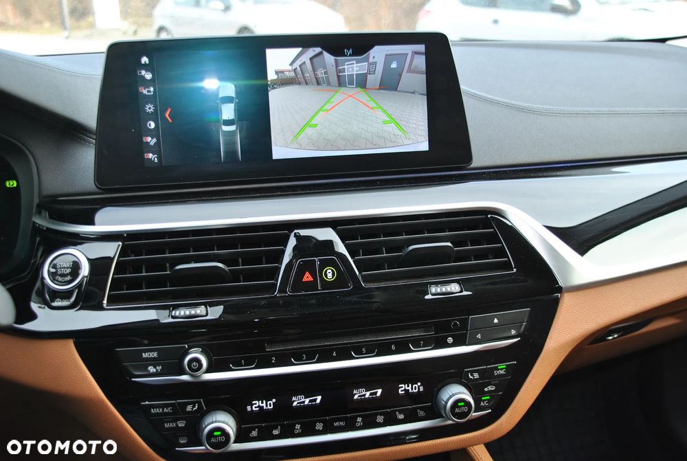 BMW Seria 5 520d Efficient Dynamics Luxury Line sport - 10