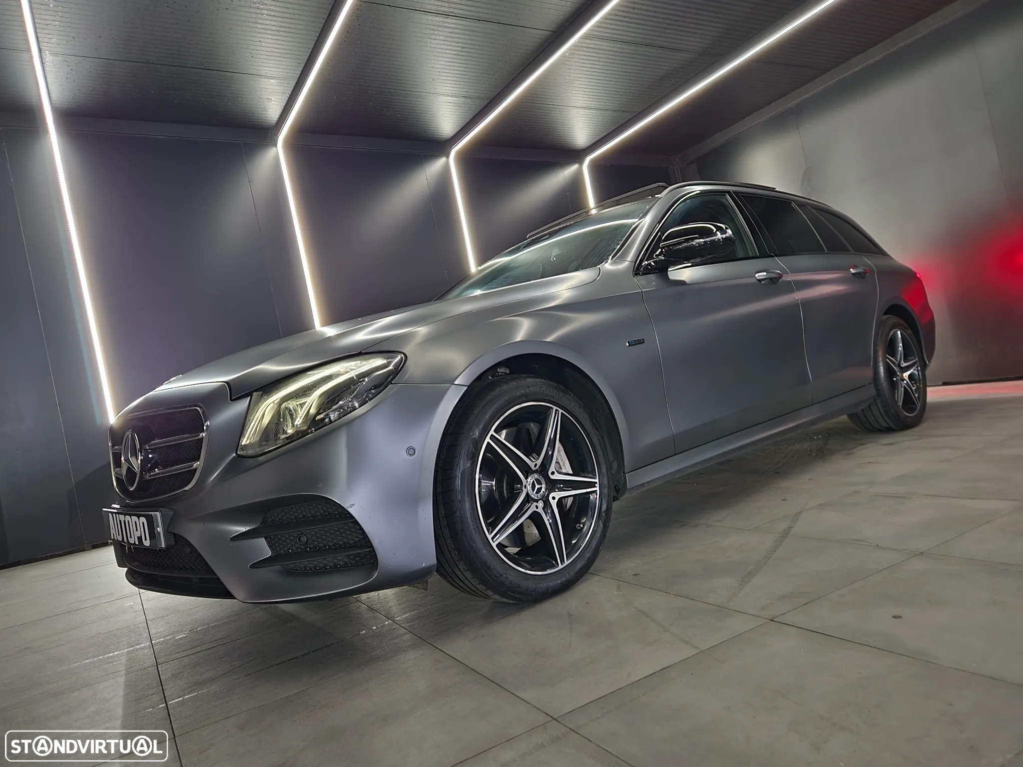 Mercedes-Benz E 300 de AMG Line - 8