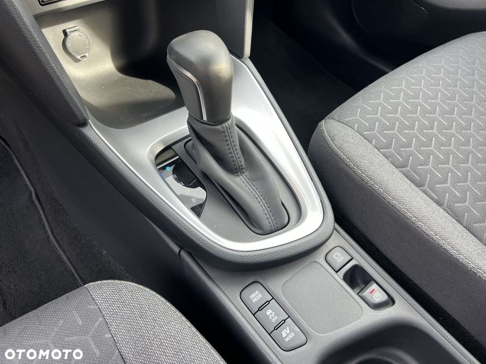 Toyota Yaris Cross Hybrid 1.5 Comfort - 21