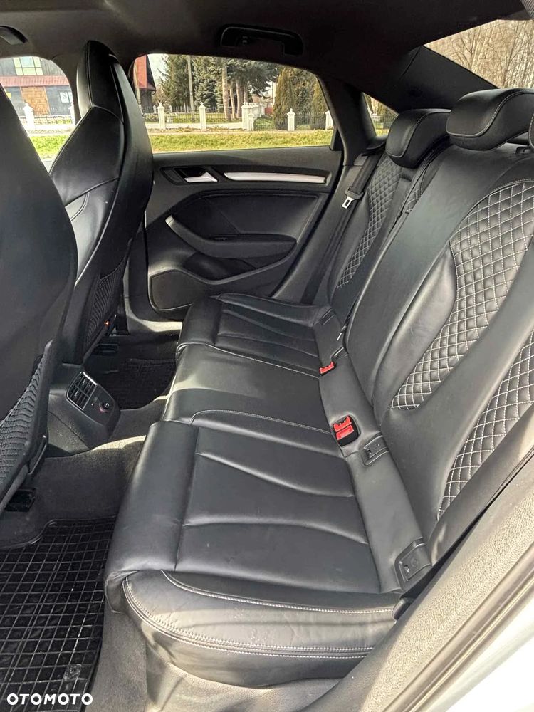 Audi A3 Limousine 2.0 TDI (clean diesel) quattro S tronic S line Sportpaket - 2