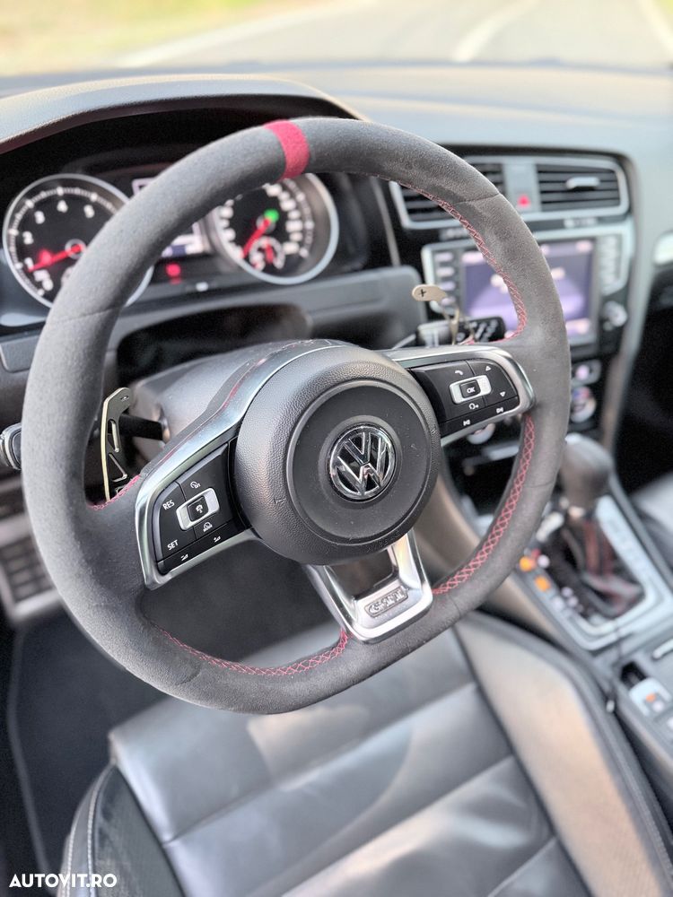 Volkswagen Golf 2.0 TSI BMT DSG GTI Performance - 13