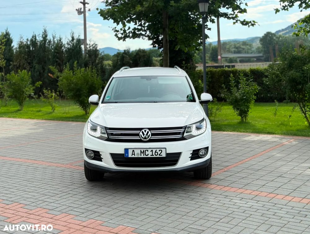Volkswagen Tiguan - 2