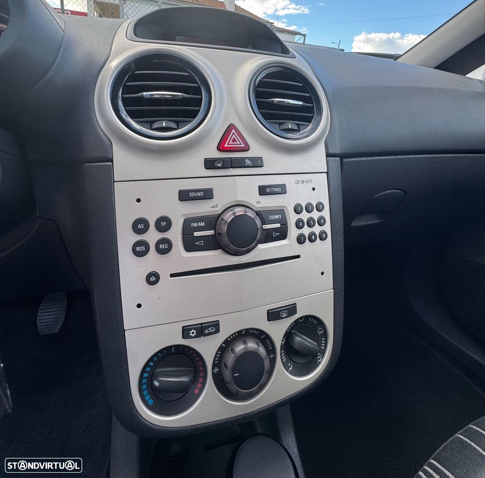 Opel Corsa 1.2 Enjoy - 16