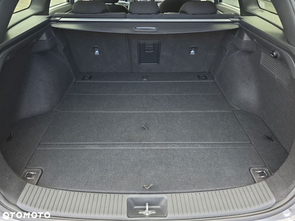 Hyundai i30 1.5 DPI Smart - 25
