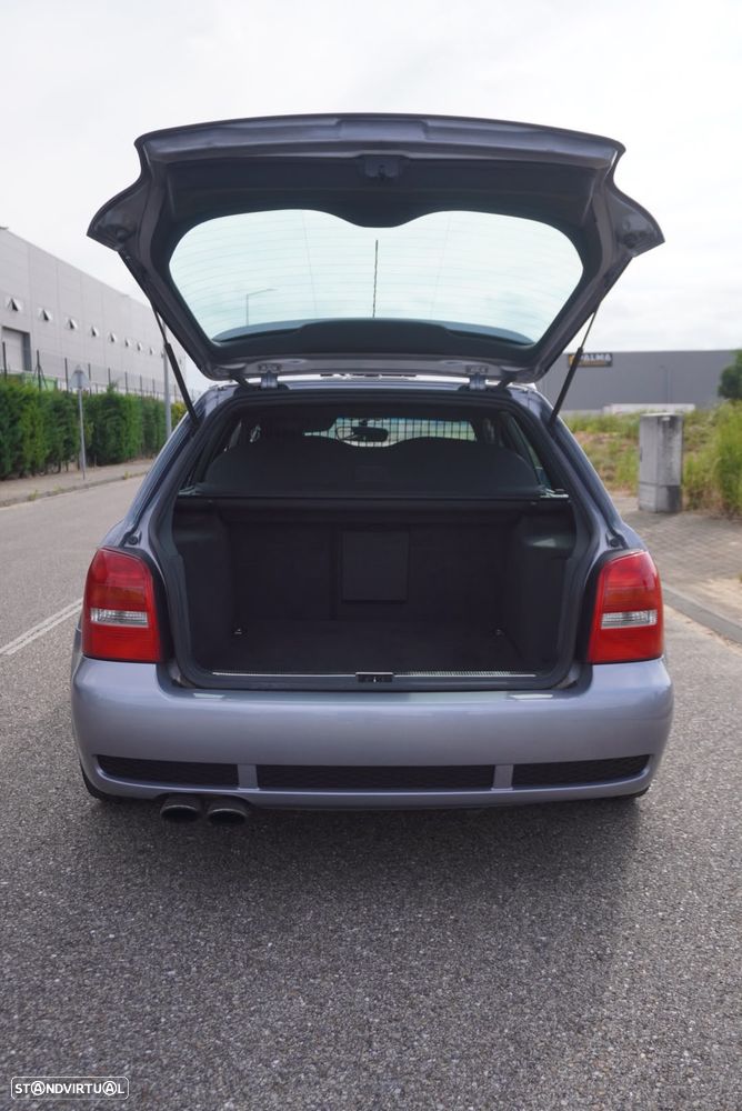 Audi RS4 Avant 2.7 V6 quattro - 8