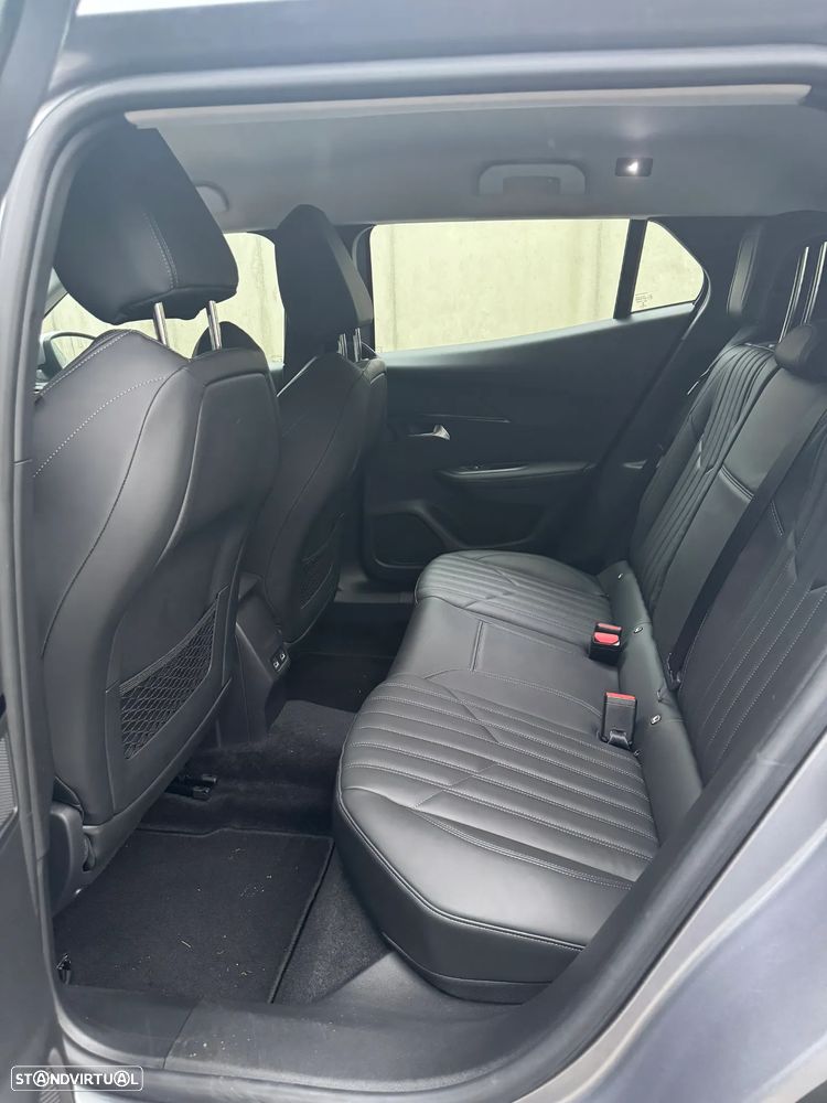 Peugeot 2008 PureTech 130 EAT8 Allure - 10