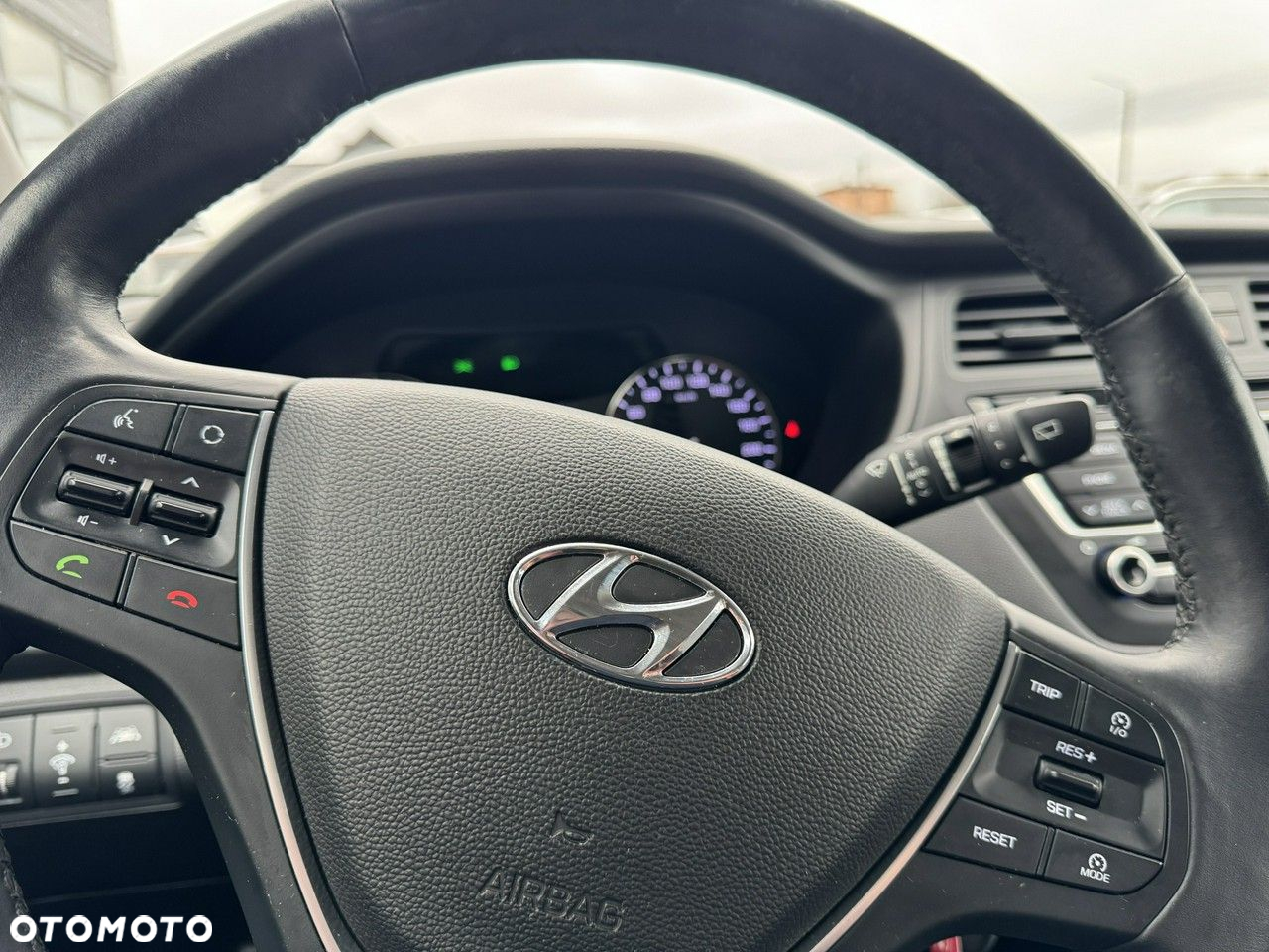 Hyundai i20 - 15