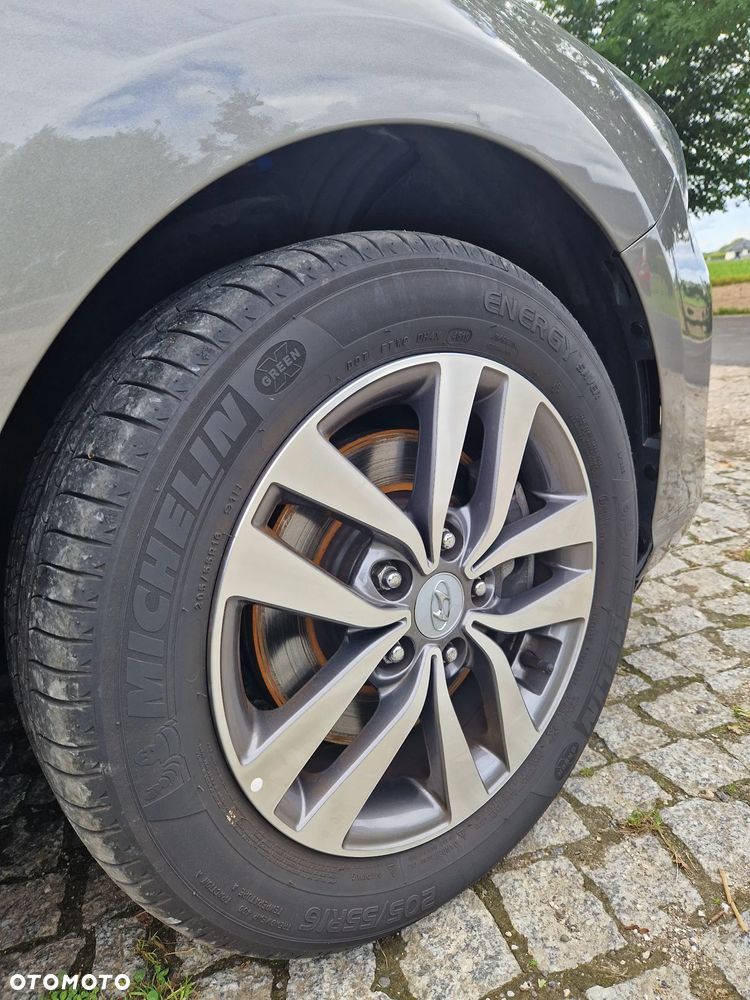 Hyundai i30 1.4 T-GDI Premium - 26