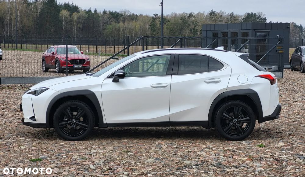 Lexus UX 200 GPF Business 2WD - 8