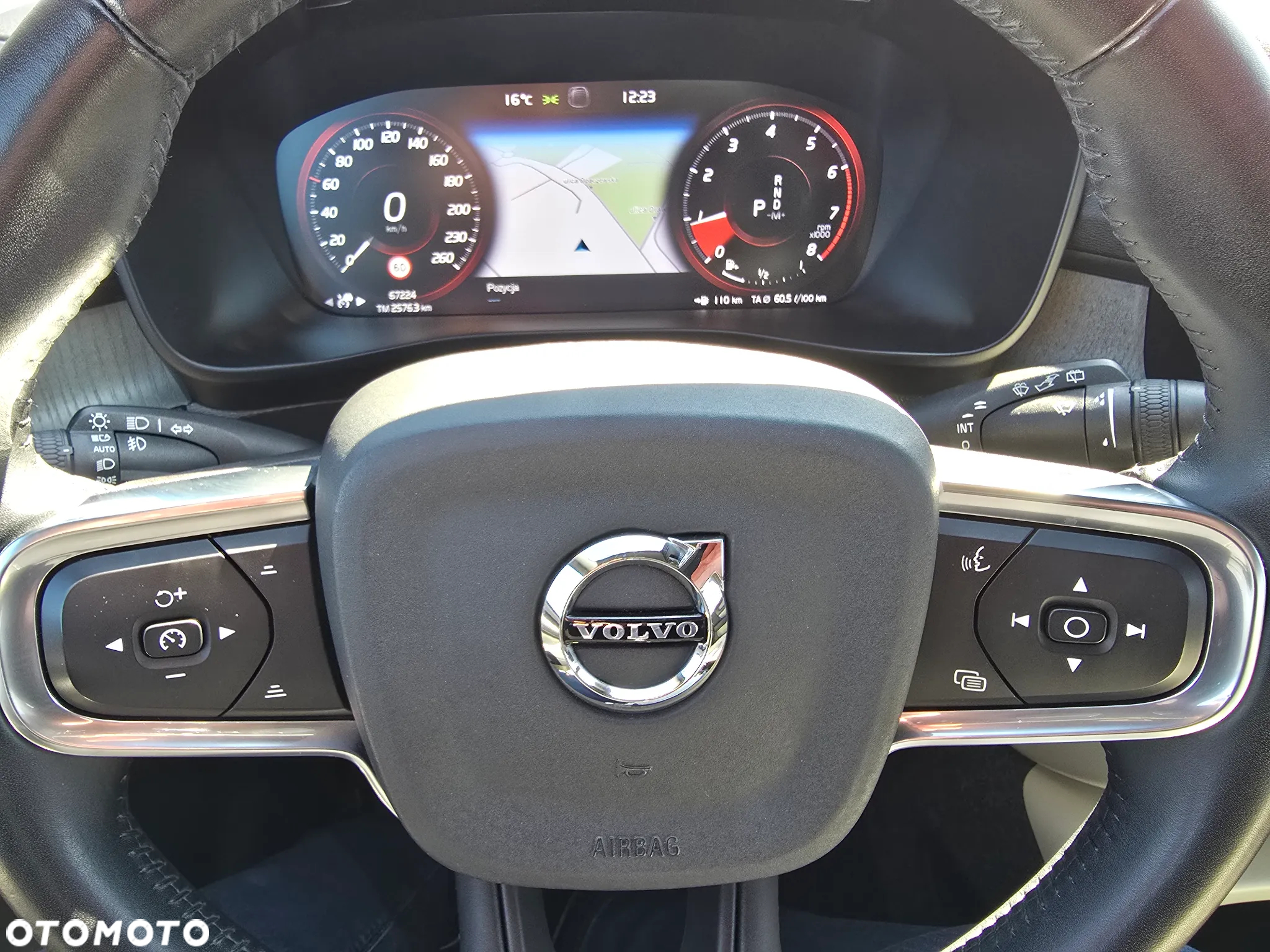 Volvo XC 40 T5 AWD Geartronic Inscription - 24
