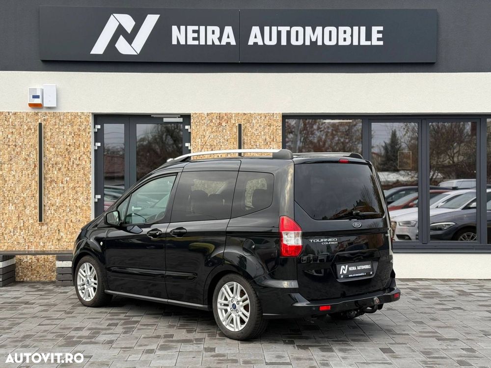 Ford Tourneo Courier 1.0 EcoBoost Titanium - 3