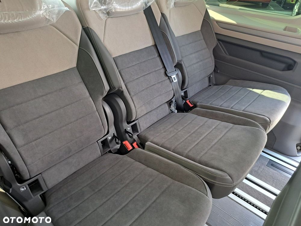 Volkswagen Multivan 2.0 TDI L2 Life DSG - 23