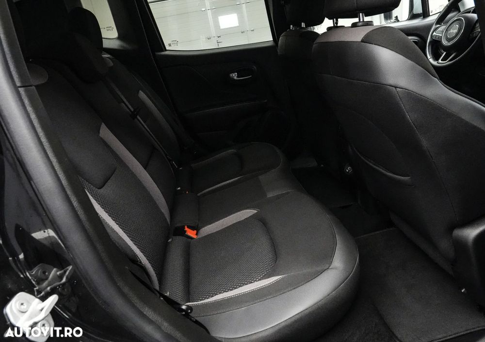 Jeep Renegade 1.5 FWD AT7 MHEV Limited - 16