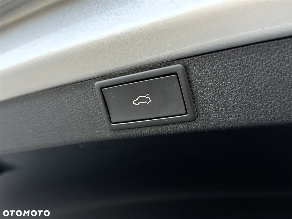 Skoda Octavia 2.0 TDI SCR Style DSG - 34