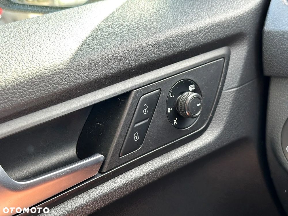 Volkswagen Caddy 2.0 TDI Comfortline - 22