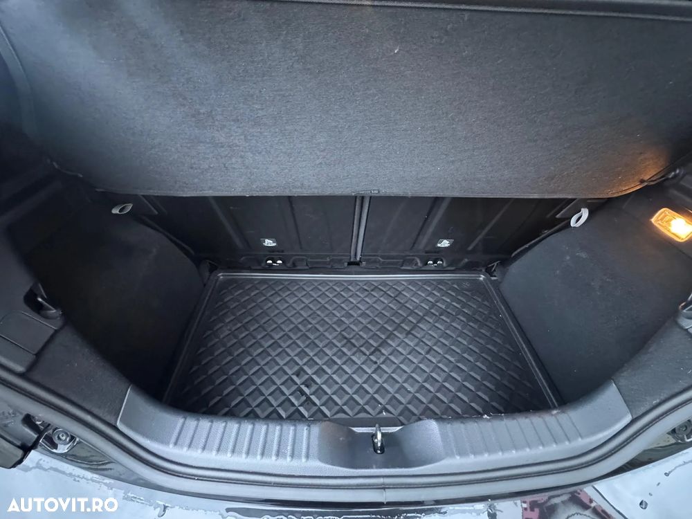 Toyota Aygo X 1.0l CVT Exclusive - 8