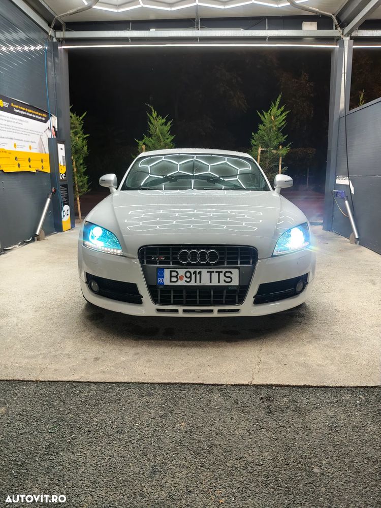 Audi TT - 1