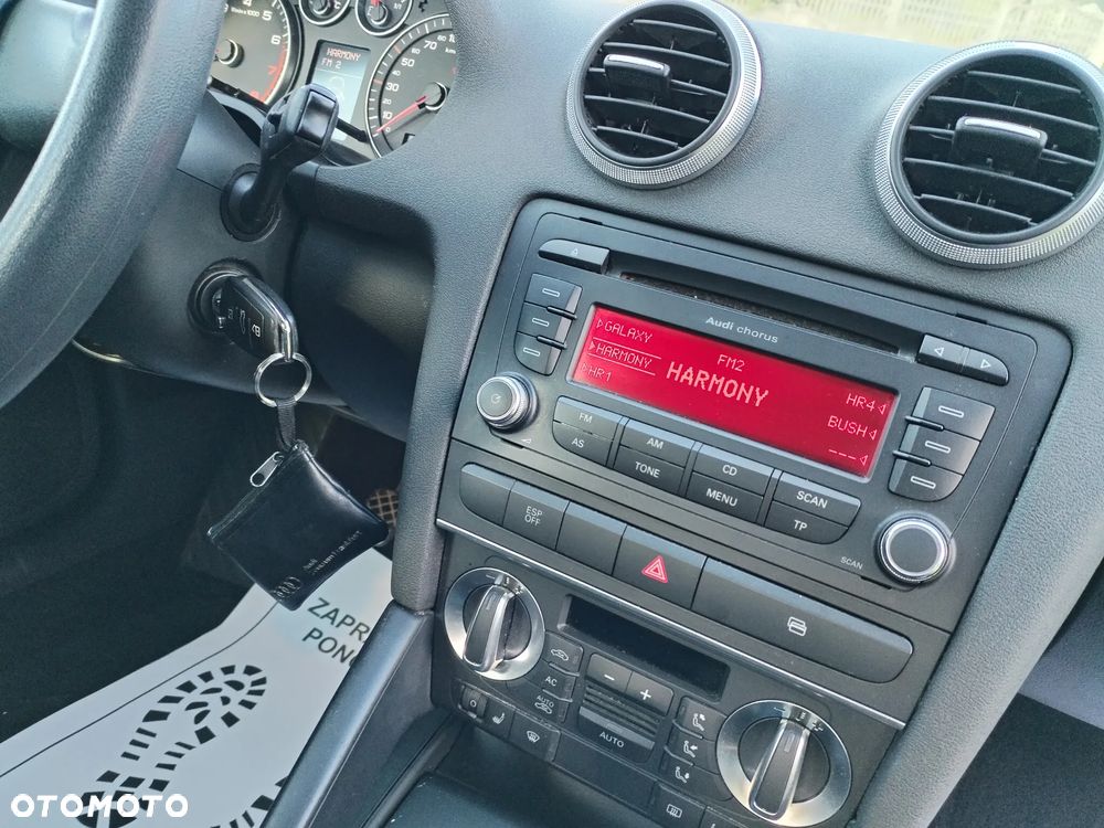 Audi A3 Sportback 1.6 Ambiente - 14