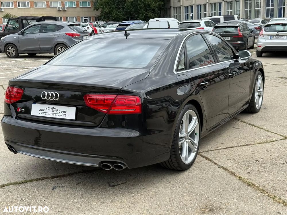 Audi S8 Standard - 4