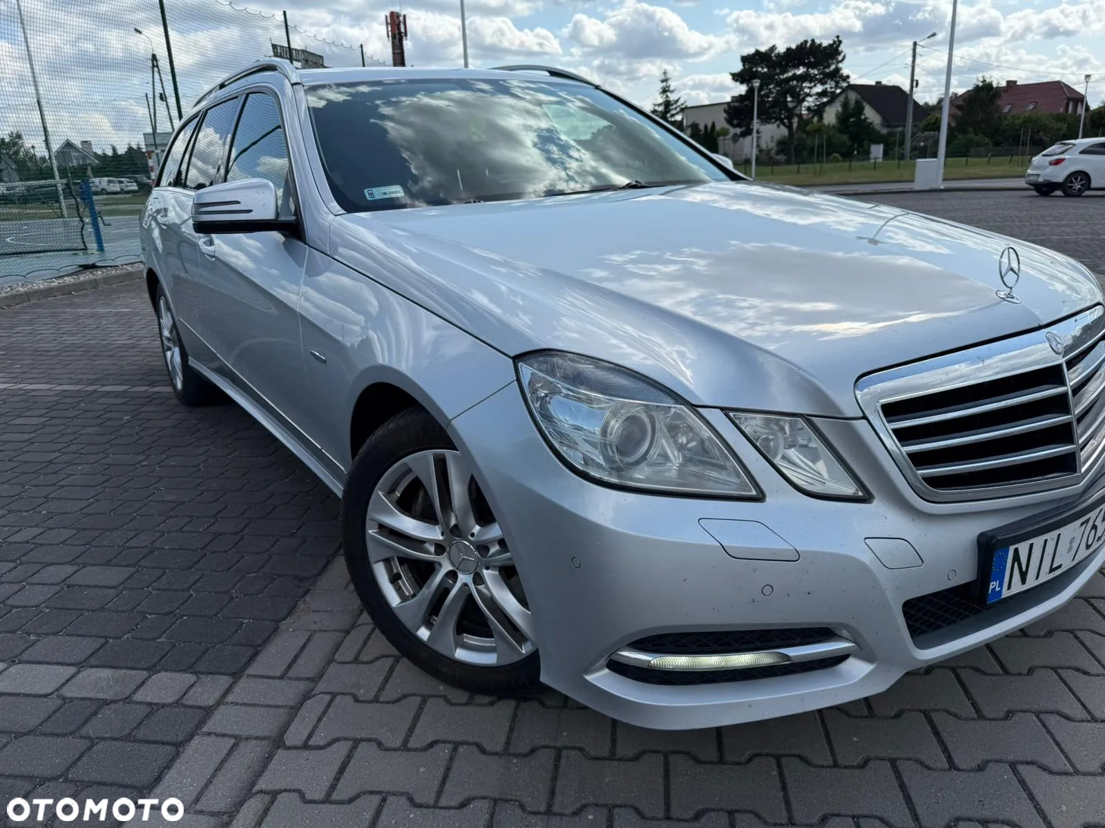 Mercedes-Benz Klasa E 250 BlueTEC 9G-TRONIC Avantgarde - 13