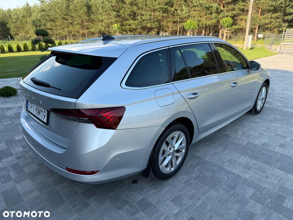 Skoda Octavia 2.0 TDI Sportline DSG - 6