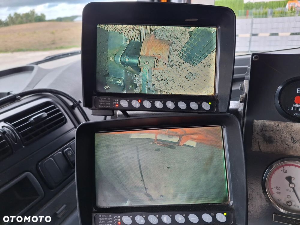 Mercedes-Benz Axor 1823 Zamiatarka Do Szyn Kolejowych Pojazd Szynowo Drogowy Czyszenie Szyn Torów Kolejowych - 13