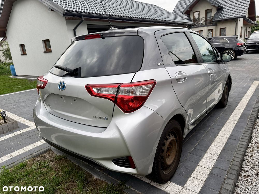 Toyota Yaris 1.5 VVT-i Y20 Club - 9
