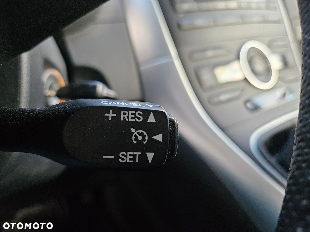 Toyota Auris - 18