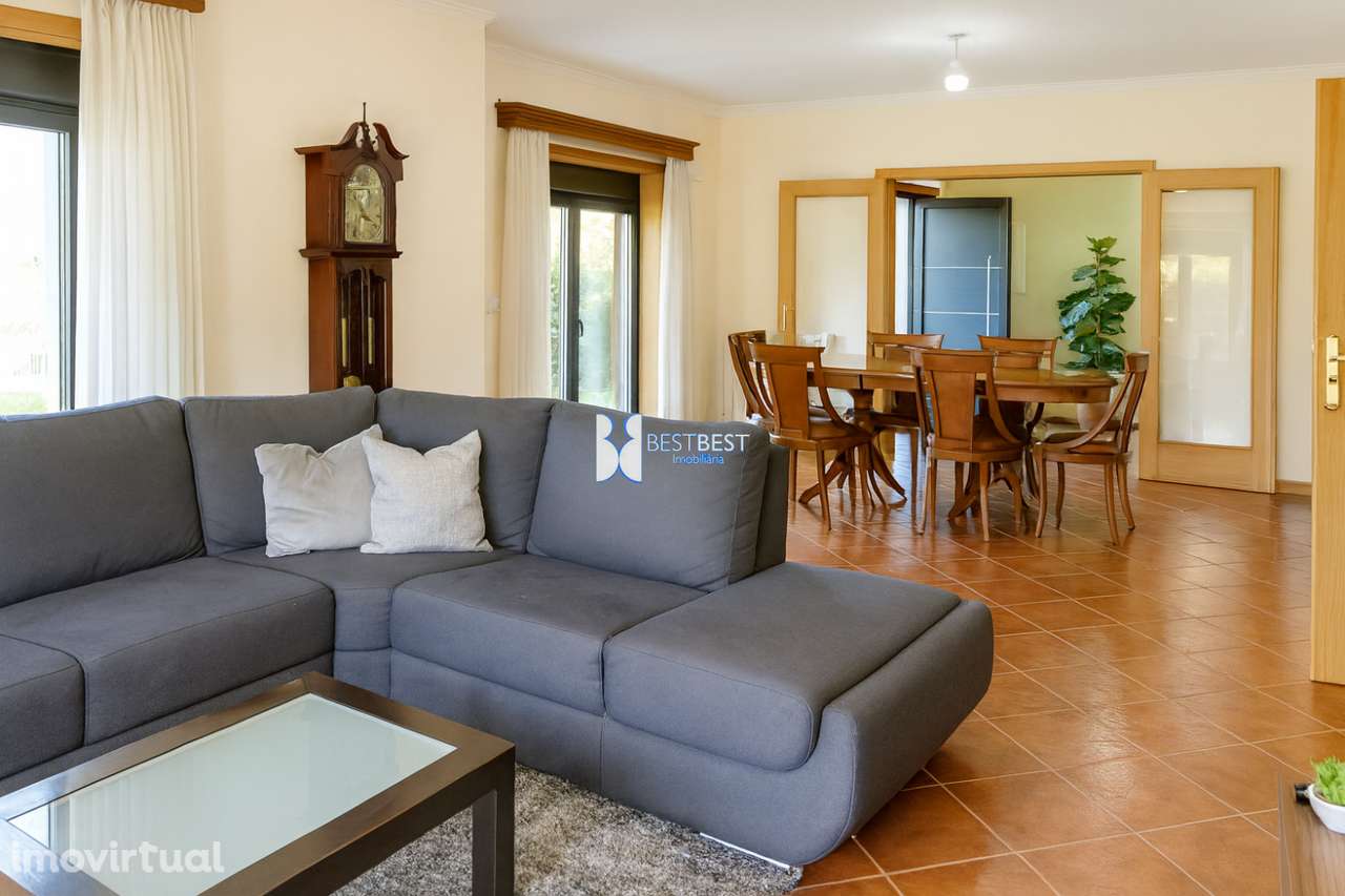 MORADIA T4 COM PISCINA E TERRENO, SEZURES, FAMALICÃO - Grande imagem: 5/33