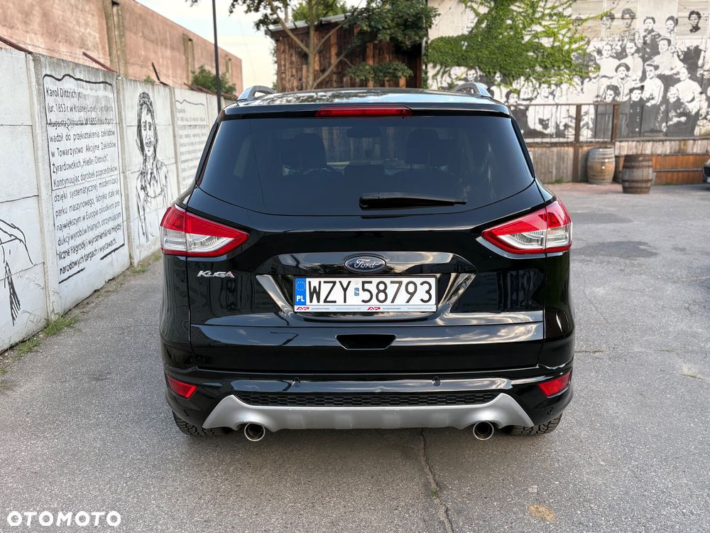 Ford Kuga - 10