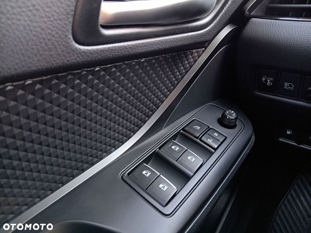 Toyota C-HR 1.2 T GPF Premium - 19