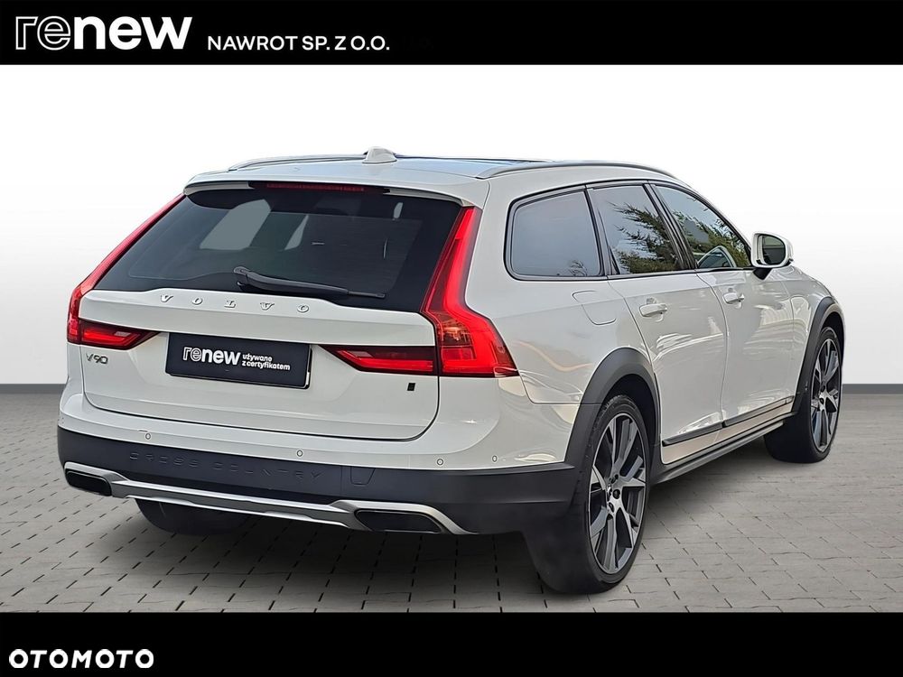 Volvo V90 D5 SCR AWD Inscription - 5