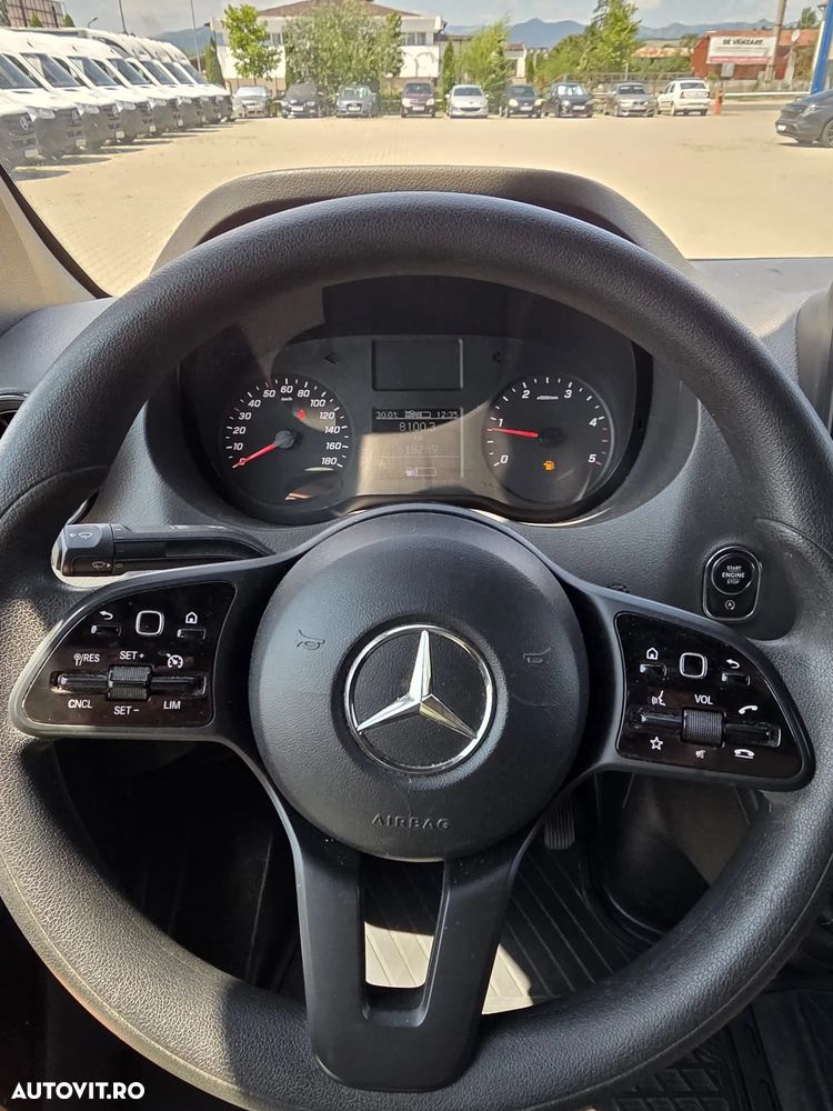 Mercedes-Benz Sprinter - 6