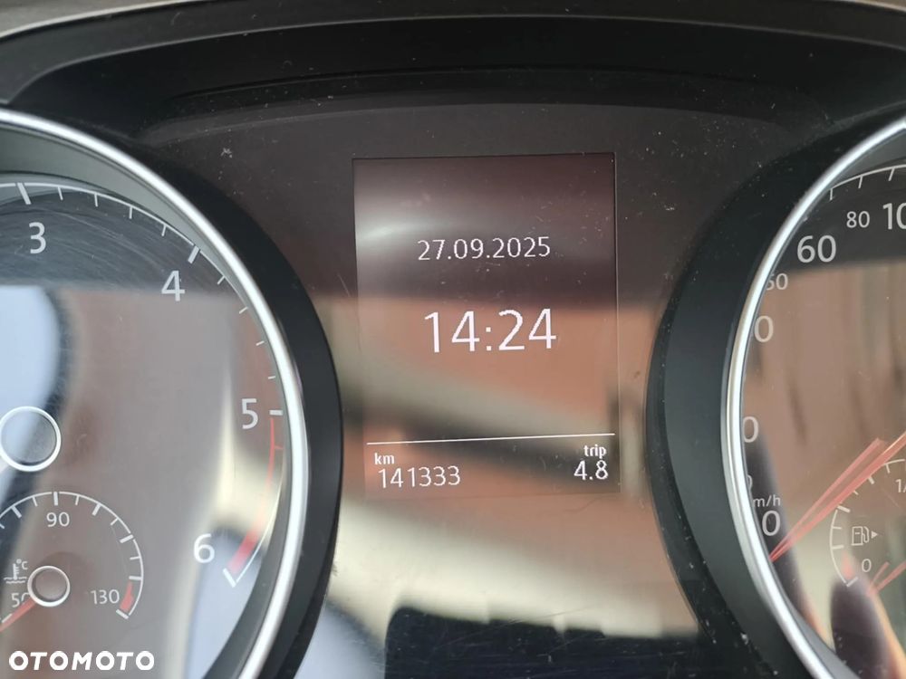 Volkswagen Golf 1.6 TDI 4Motion BlueMotion Technology Comfortline - 2