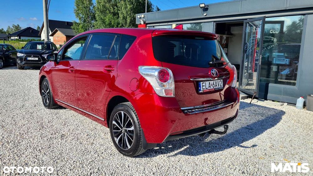 Toyota Verso - 23