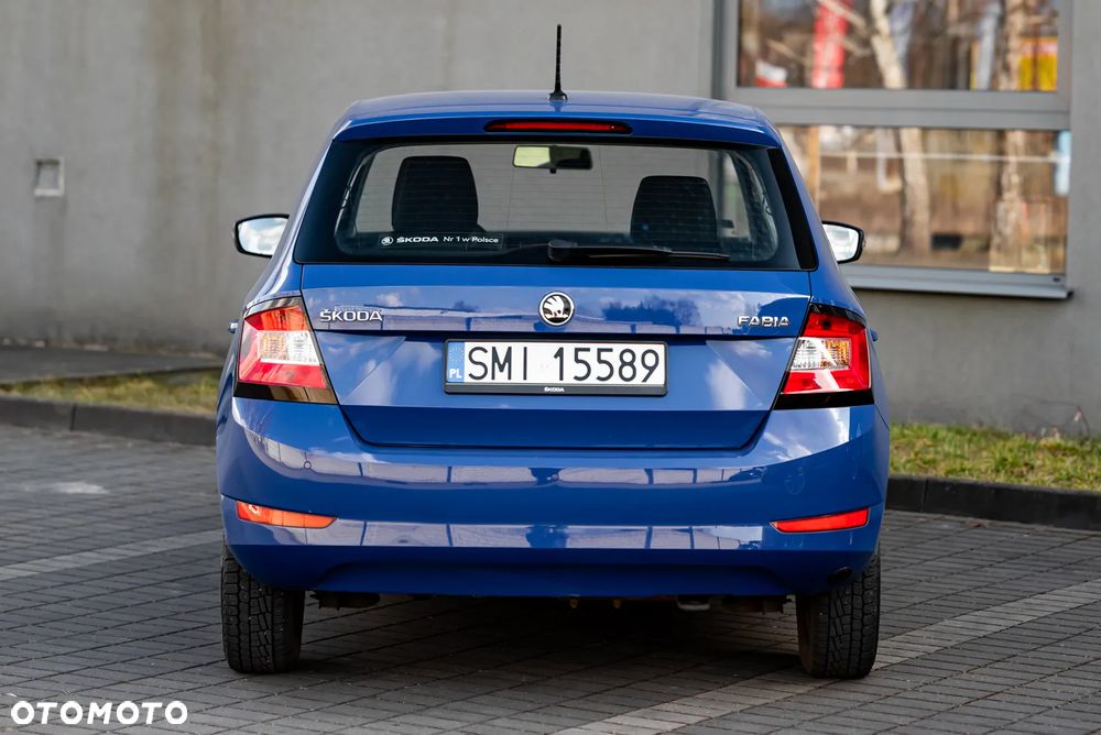 Skoda Fabia - 10
